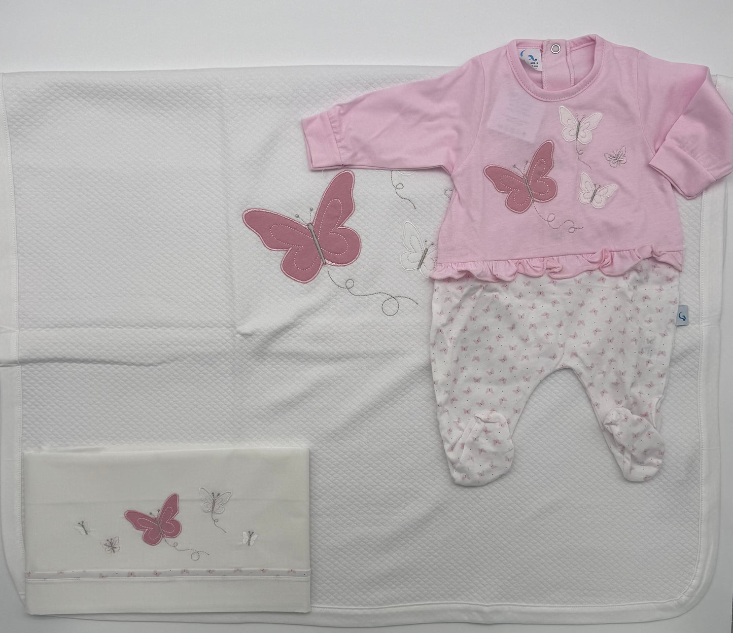 SET PRIMA NASCITA CORREDINO BIMBA CON FARFALLE RICAMATE GARY