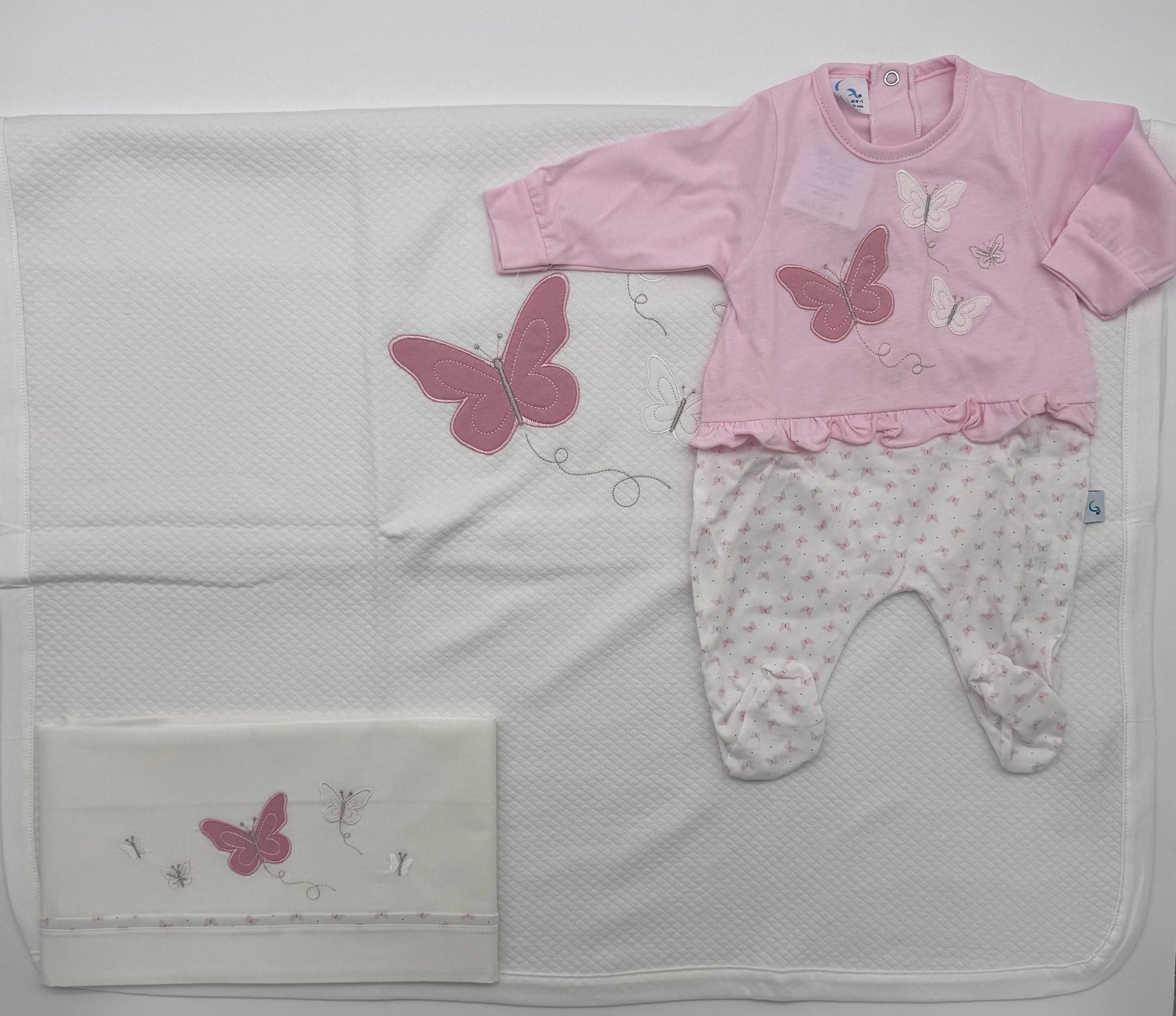 SET PRIMA NASCITA CORREDINO BIMBA CON FARFALLE RICAMATE GARY