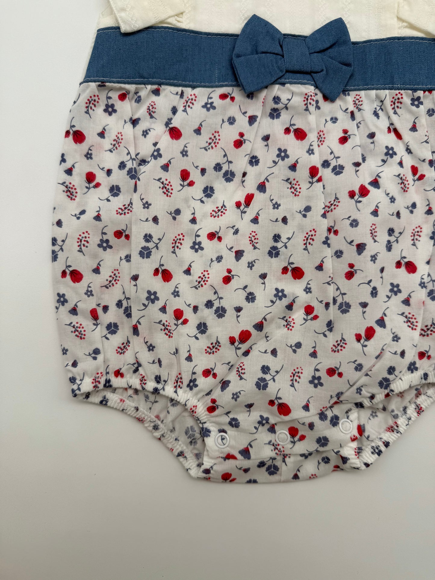 Pagliaccetto bimba con motivo floreale estivo Babyvip